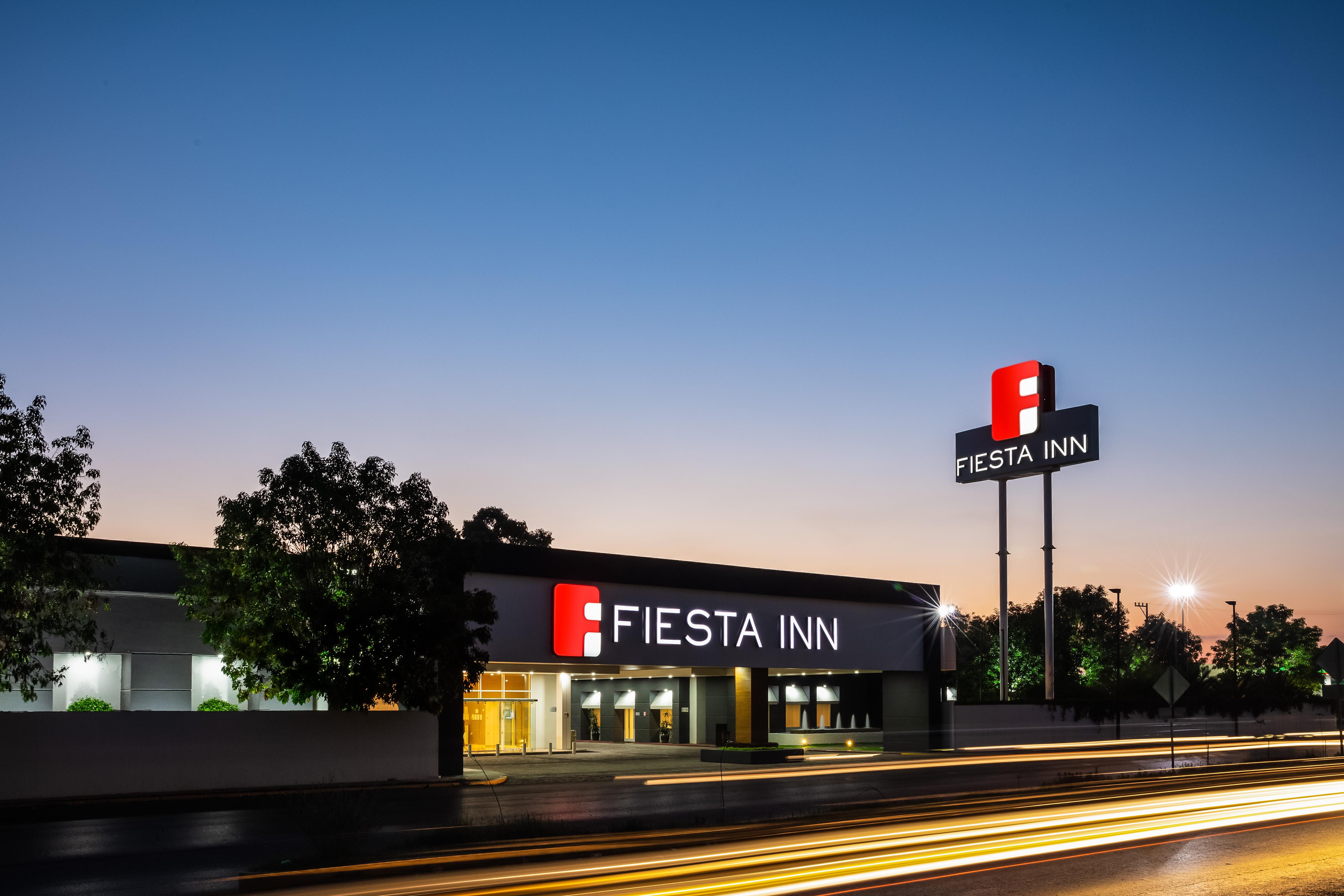 Fiesta Inn San Luis Potosi Glorieta Juarez Zewnętrze zdjęcie