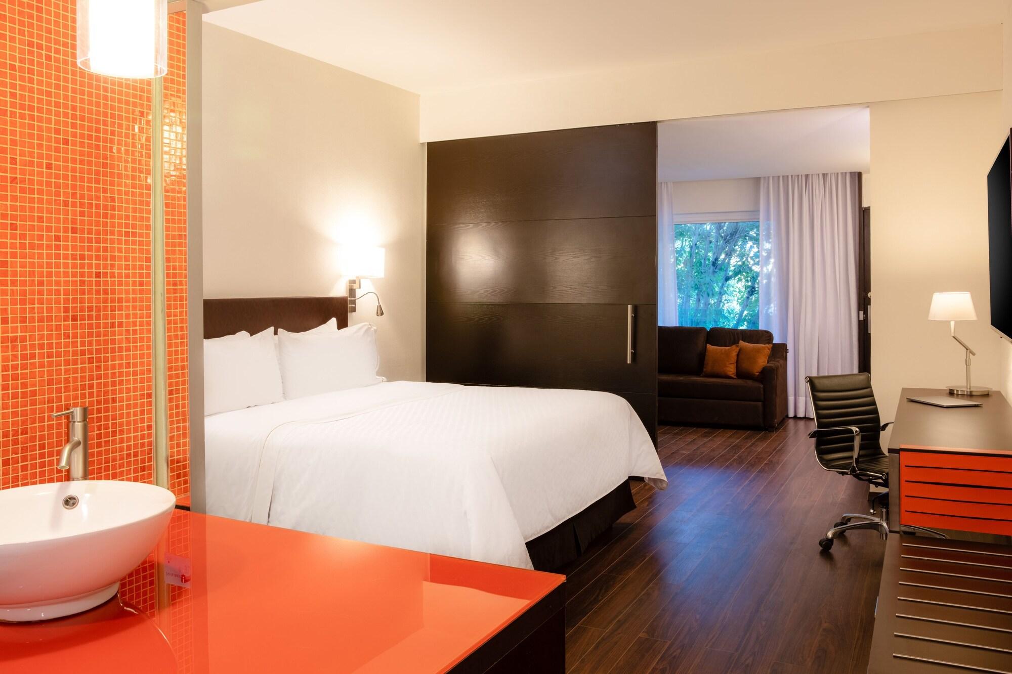 Fiesta Inn San Luis Potosi Glorieta Juarez Zewnętrze zdjęcie